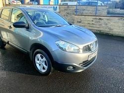 Grey Used 2013 Nissan Qashqai Visia SUV | £4,350 (Fair price)