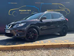 Black Used 2016 Nissan Qashqai Tekna SUV | £10,690 (Fair price)