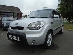 Silver Used 2009 Kia Soul SUV | £3,295