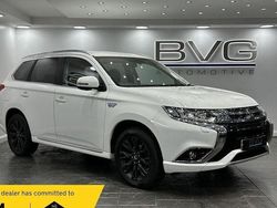 White Used 2018 Mitsubishi Outlander P-HEV Estate | £11,744 (Fair price)
