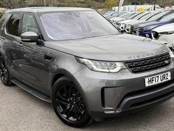 Grey Used 2017 Land Rover Discovery 5 HSE SUV | £16,995 (A bit pricey)