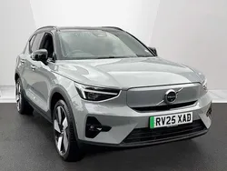 Used 2025 Volvo EX40 Ultra SUV | £40,895