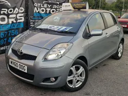 Silver Used 2010 Toyota Yaris Hatchback | £2,495 (Fair price)