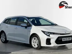 Platinum white pearl New 2025 Suzuki Swace Estate | £24,999 (Fair price)