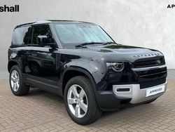 Solid santorini black Used 2024 Land Rover Defender HSE SUV | £53,594