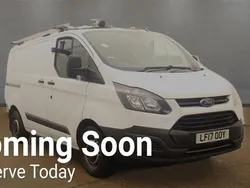White Used 2017 Ford Transit Custom Van | £9,588 (Fair price)