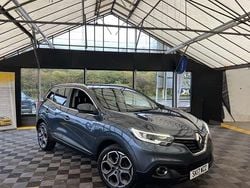 Grey Used 2017 Renault Kadjar Dynamique SUV | £8,475 (Good price)