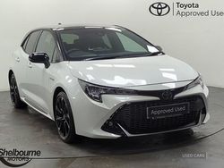 White/black Used 2020 Toyota Corolla Sport Hatchback | £19,391