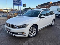 White Used 2015 VW Passat S Estate | £5,495 (Fair price)