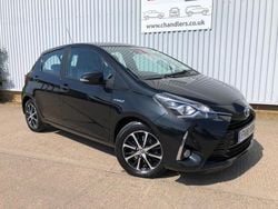 Black Used 2018 Toyota Yaris Hybrid Hatchback | £11,490 (Good price)