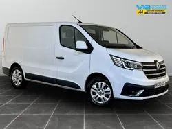 White Used 2023 Renault Trafic Van | £16,195 (Good price)