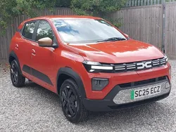 Metallic brick red New 2025 Dacia Spring Extreme Hatchback | £13,498 (Fair price)