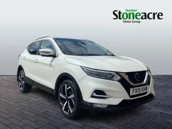 White Used 2019 Nissan Qashqai Tekna SUV | £13,795 (Fair price)