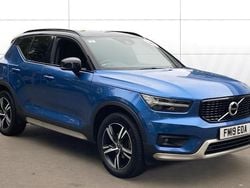 Blue Used 2019 Volvo XC40 R-Design SUV | £18,562 (Fair price)