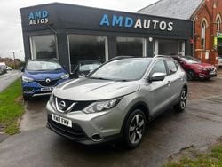 Silver Used 2017 Nissan Qashqai N-Connecta SUV | £6,495 (Good price)