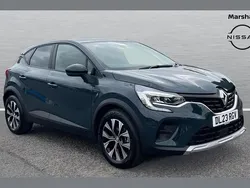 Blue Used 2023 Renault Captur Evolution SUV | £17,189 (Fair price)