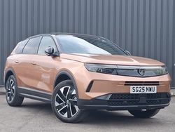 Bronze New 2025 Vauxhall Grandland X Ultimate SUV | £29,998 (Fair price)