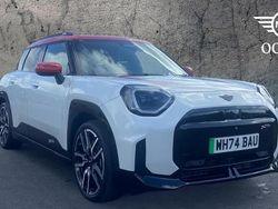 White Used 2025 Mini Aceman SUV | £31,950 (A bit pricey)