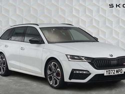 White Used 2022 Skoda Octavia vRS Estate | £27,500