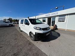 White Used 2022 Vauxhall Vivaro Edition Van | £12,480 (Good price)