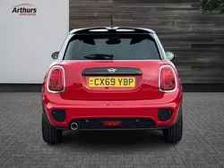 Red Used 2019 Mini Cooper Hatch Hatchback | £15,390 (Expensive)