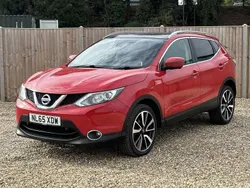 Red Used 2015 Nissan Qashqai Tekna SUV | £7,200 (Good price)