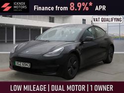 Black Used 2022 Tesla Model 3 Long Range AWD Sedan | £25,495 (A bit pricey)