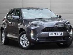 Grey Used 2025 Toyota Yaris Cross SUV | £22,895 (Good price)