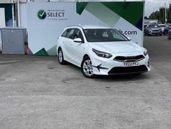 White Used 2022 Kia Ceed Hatchback | £11,680 (Good price)