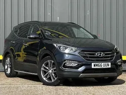 Blue Used 2017 Hyundai Santa Fe Premium SE SUV | £15,995 (Fair price)