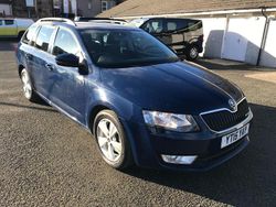 Blue Used 2015 Skoda Octavia GreenLine Estate | £3,995 (Fair price)