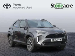 Grey New 2025 Toyota Yaris Cross Design SUV | £27,000 (Expensive)