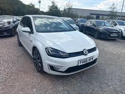 White Used 2016 VW Golf VII GTE Hatchback | £10,495 (Fair price)