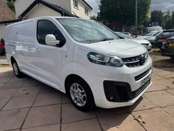 White Used 2021 Vauxhall Vivaro Sportive Van | £9,995 (Good price)