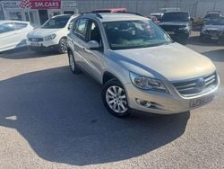 Silver Used 2011 VW Tiguan SUV | £2,695 (Fair price)