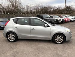 Silver Used 2010 Hyundai i30 Comfort Hatchback | £2,250 (Fair price)