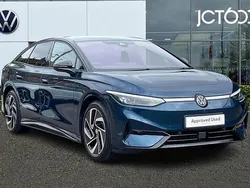 Blue New 2025 VW ID.7 Pro Sedan | £42,000