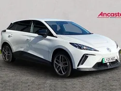 White Used 2025 MG MG4 EV Trophy Hatchback | £23,695 (Expensive)