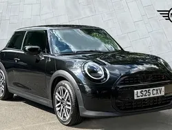 Black New 2025 Mini Cooper S Hatch Hatchback | £25,795 (Fair price)