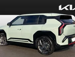 Green Used 2025 Kia EV3 GT-Line S SUV | £35,920 (Fair price)