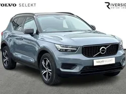 Thunder grey Used 2022 Volvo XC40 R-Design SUV | £21,995 (Fair price)