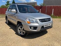Silver Used 2009 Kia Sportage 2 SUV | £2,699 (Fair price)