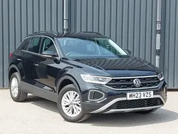Black Used 2023 VW T-Roc Life SUV | £20,298 (Fair price)