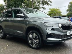 Used 2025 Skoda Karoq SE Drive SUV | £18,253 (Good price)