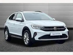 Pure white Used 2025 VW Taigo Match SUV | £20,495 (Fair price)