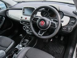 White Used 2019 Fiat 500X Cross Plus SUV | £9,196 (Fair price)