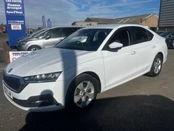 White Used 2021 Skoda Octavia SE First Edition Hatchback | £15,495 (Fair price)