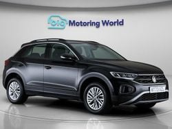 Black Used 2023 VW T-Roc Life SUV | £17,400 (Fair price)