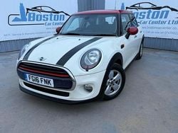 White Used 2016 Mini Cooper D Hatch Hatchback | £5,299 (Fair price)