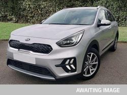 Silver Used 2020 Kia Niro 4 SUV | £18,995 (Fair price)